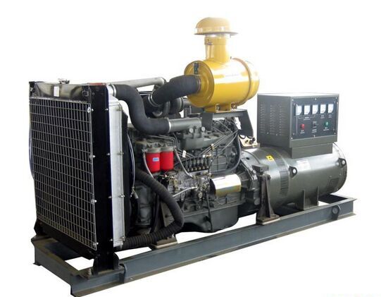 东区汽油发电机组冬季保养时，燃油系统需要注意什么？