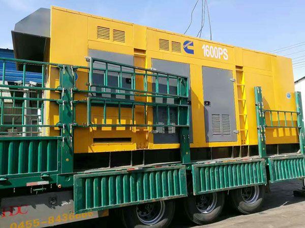 东区测量水冷式机油散热器密封件尺寸时的注意事项有哪些？